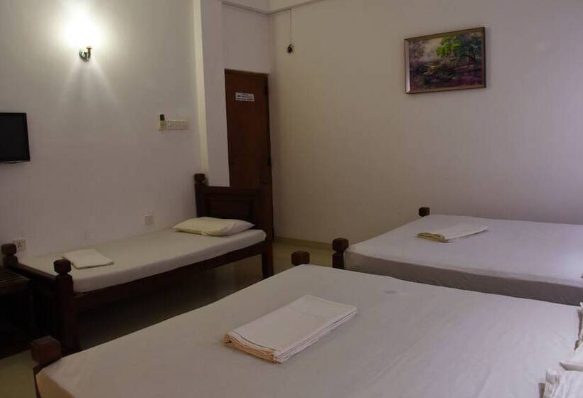 پانسیون Sadula Holiday Resort