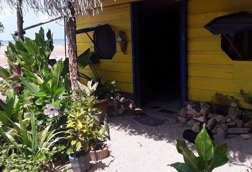 هاستل Kismet Inn