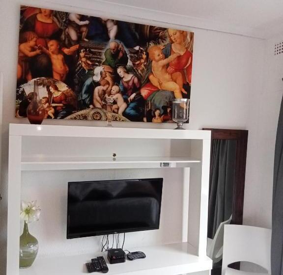 تختخواب و صبحانه Mitchell S Guesthouse