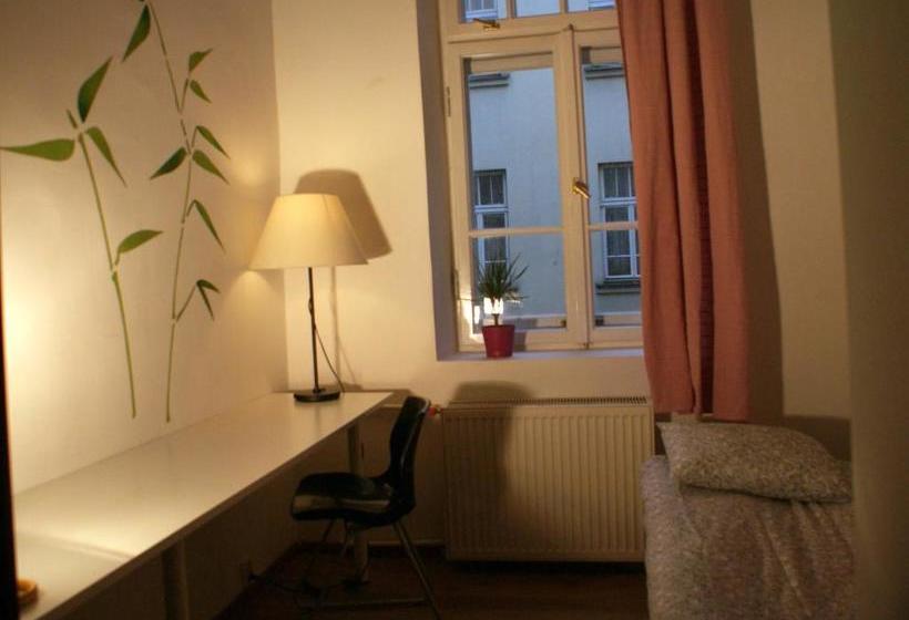 Central Station Hostel