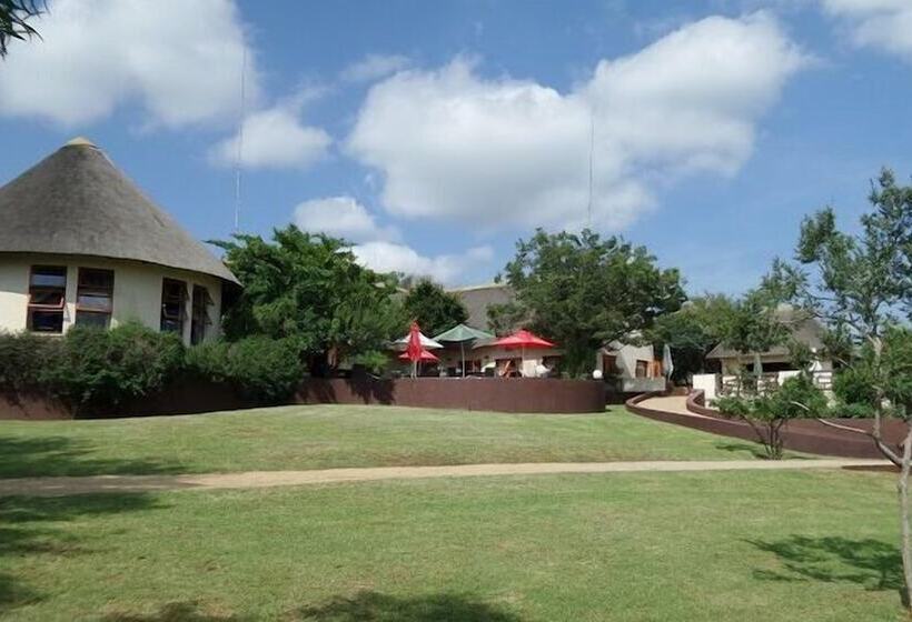 Отель Amanzingwe Lodge Conference Centre & Spa