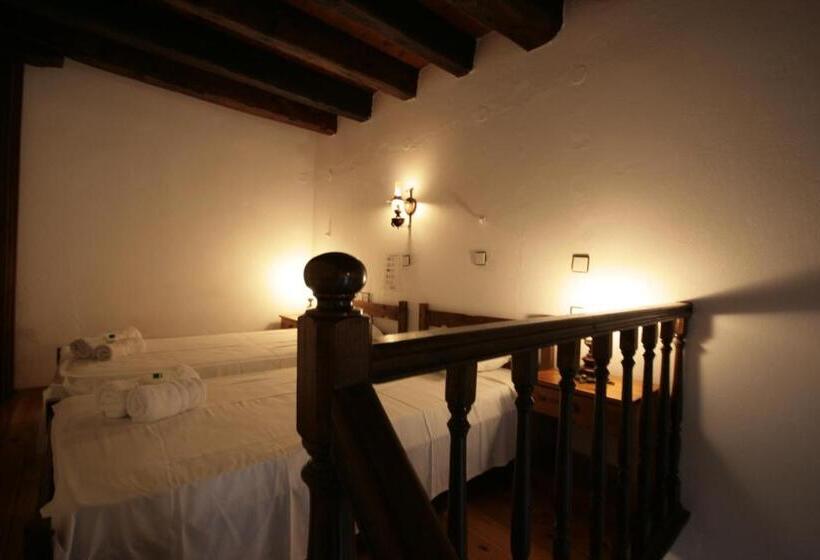 هتل Chania Rooms