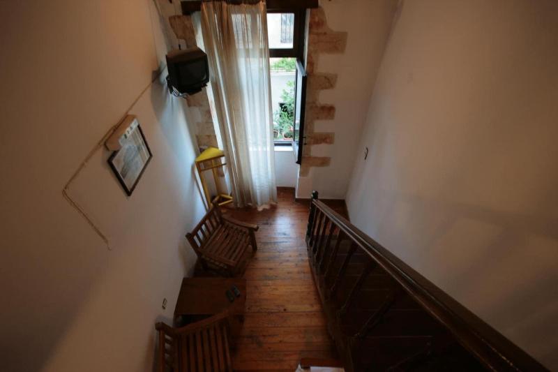 هتل Chania Rooms