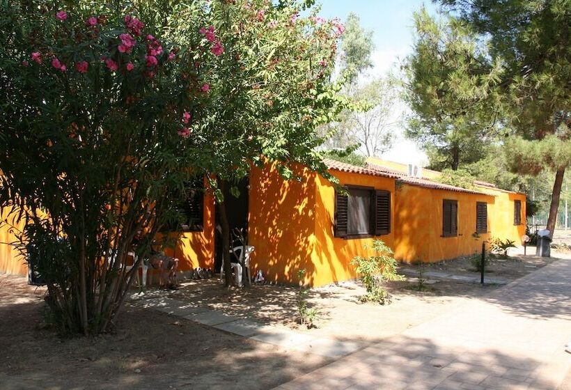 هتل Club Nature Village