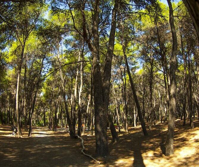 هتل Club Nature Village
