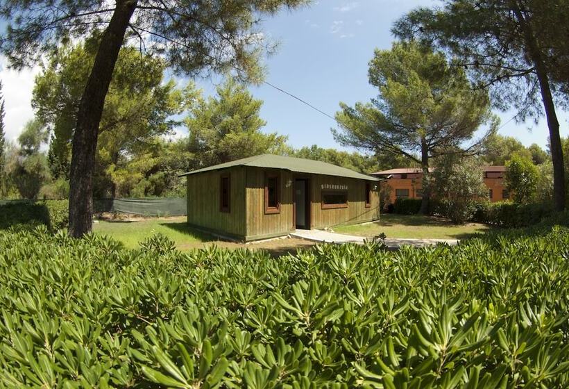 هتل Club Nature Village
