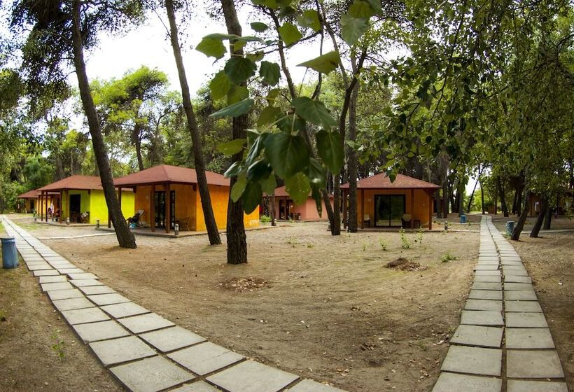 هتل Club Nature Village