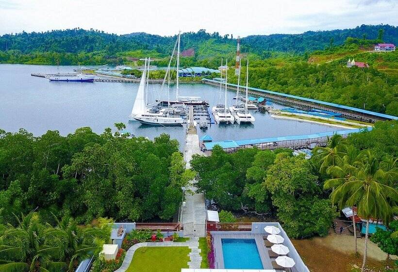 هتل Meridian Adventure Marina Club & Resort