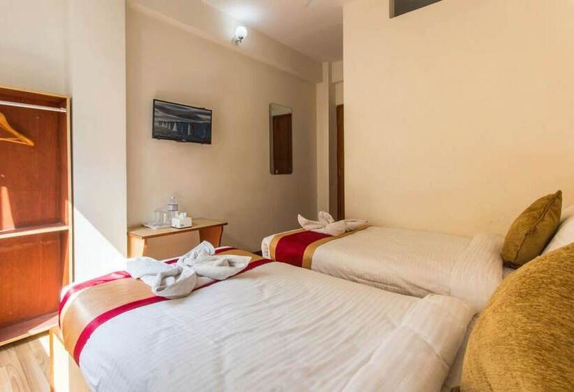 هتل Sunaulo Inn