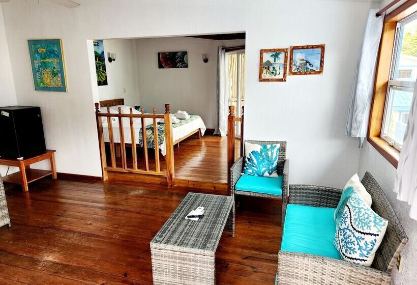 استراحتگاه Maya Beach