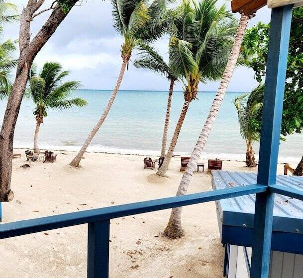 استراحتگاه Maya Beach