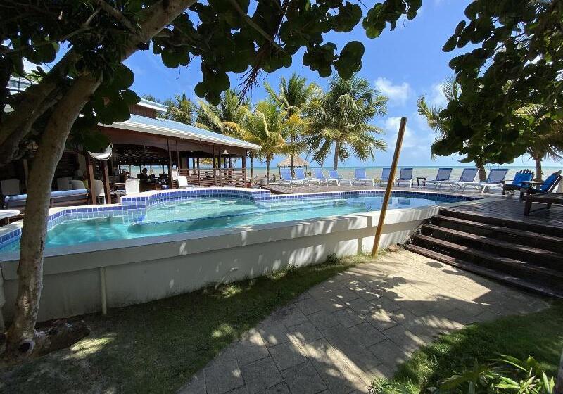 استراحتگاه Maya Beach