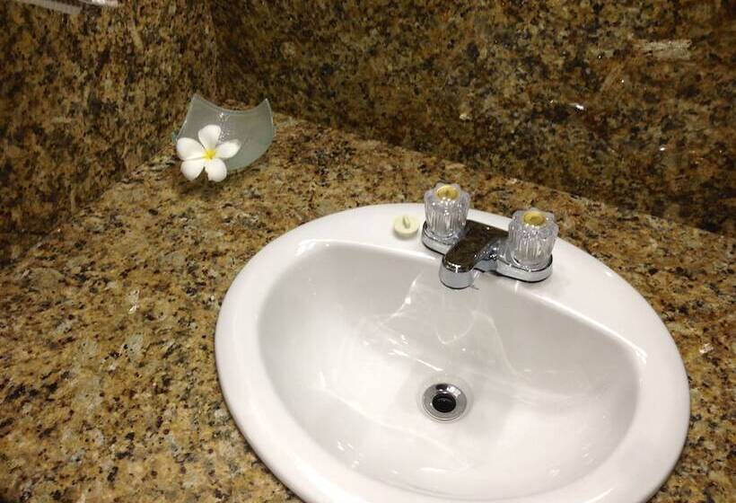 Turtle Beach Cottages