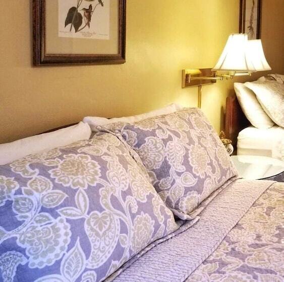 בית מלון כפרי Millhouse Inn