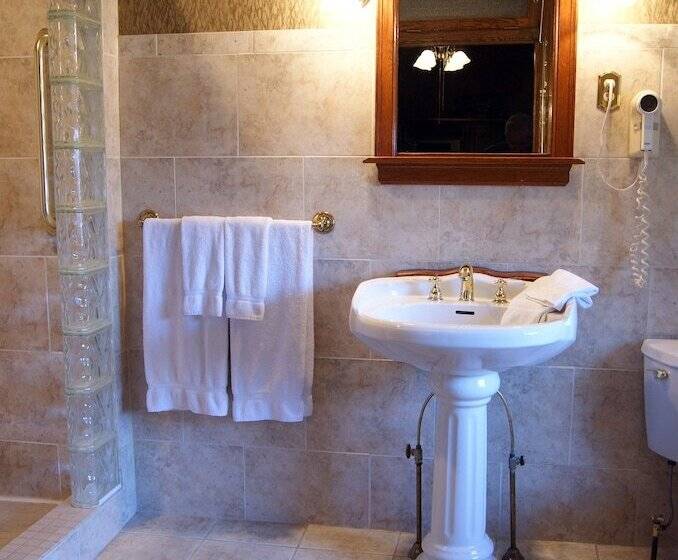 هتل Altland House Inn & Suites