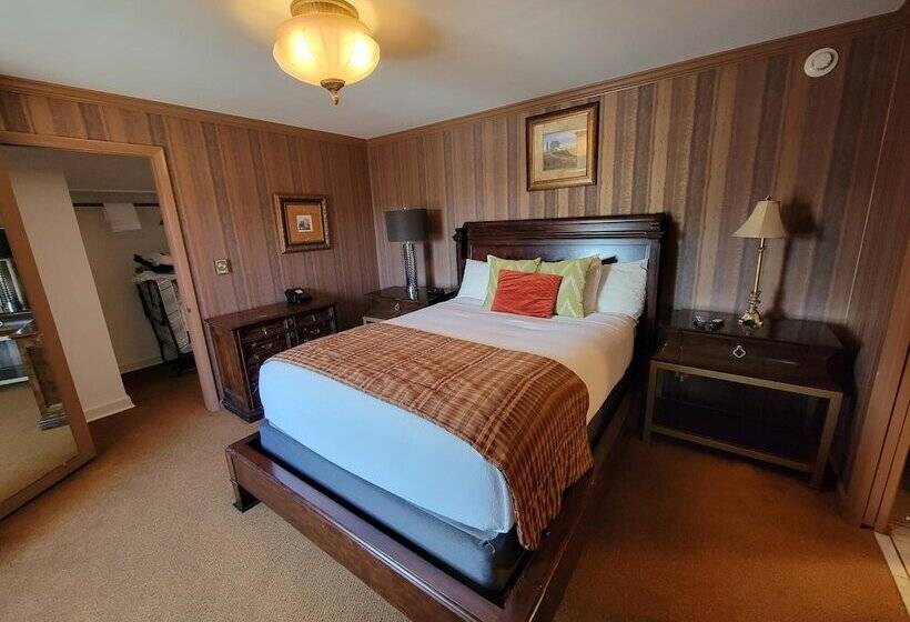 هتل Altland House Inn & Suites