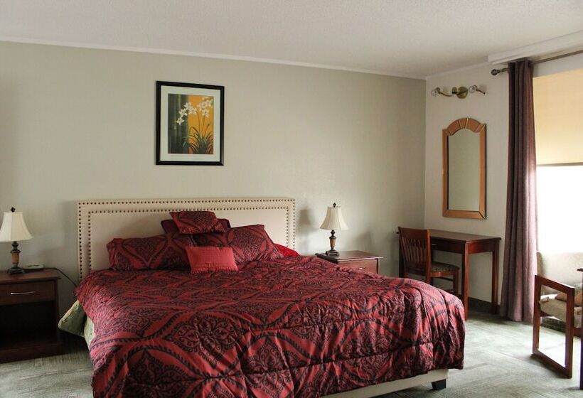 هتل American Travel Inn