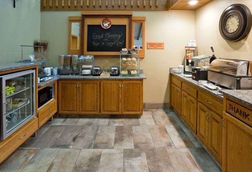 فندق Americinn By Wyndham Alexandria