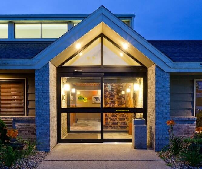 فندق Americinn By Wyndham Alexandria