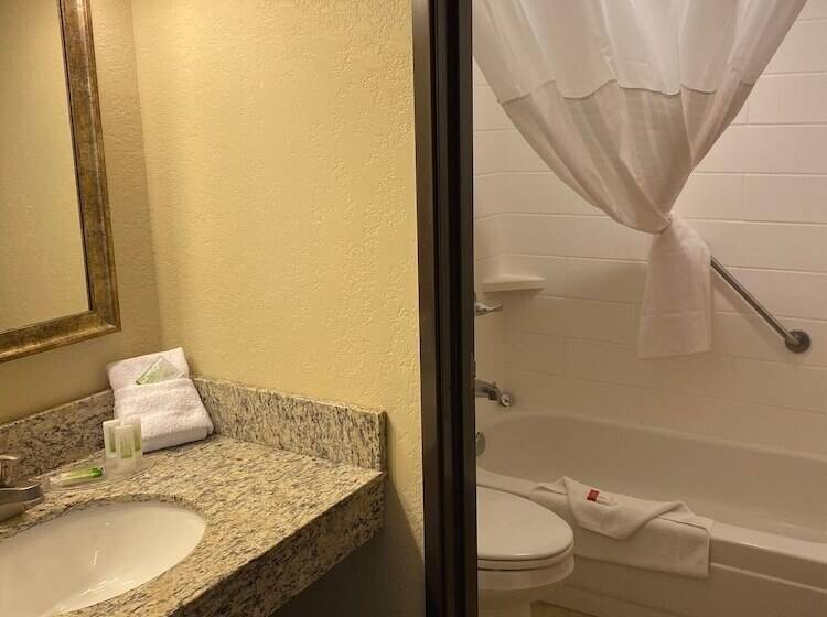 فندق Americinn By Wyndham Alexandria