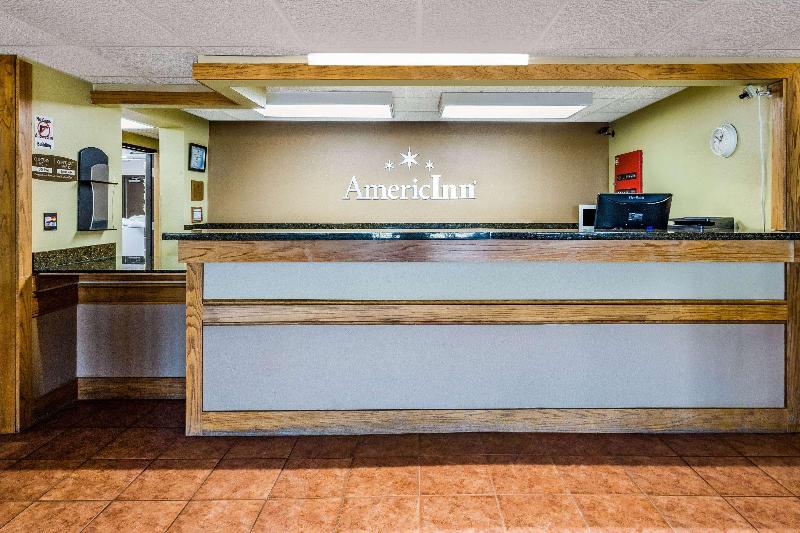 Hotel Americinn By Wyndham Blue Earth