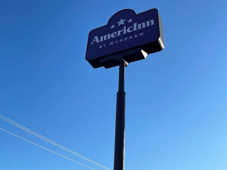 Hotel Americinn By Wyndham Chippewa Falls