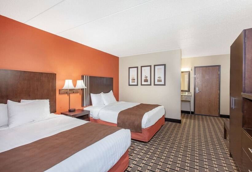 ホテル Americinn By Wyndham Cloquet