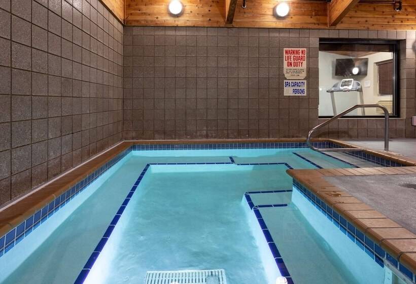 فندق Americinn By Wyndham Fergus Falls  Conference Center