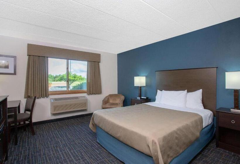هتل Americinn By Wyndham Hayward