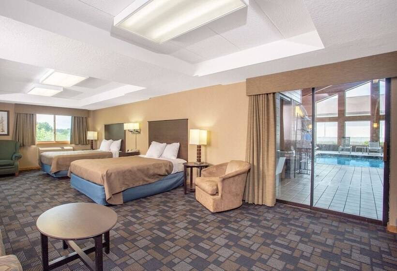 هتل Americinn By Wyndham Hayward