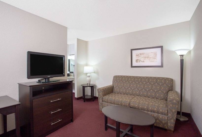 هتل Americinn By Wyndham Hayward
