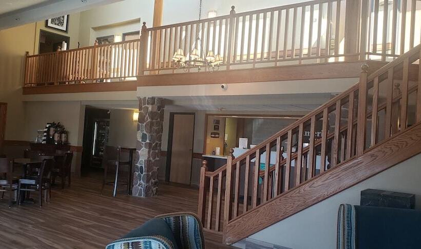 هتل Americinn By Wyndham Kearney