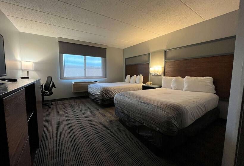 هتل Americinn By Wyndham Ladysmith