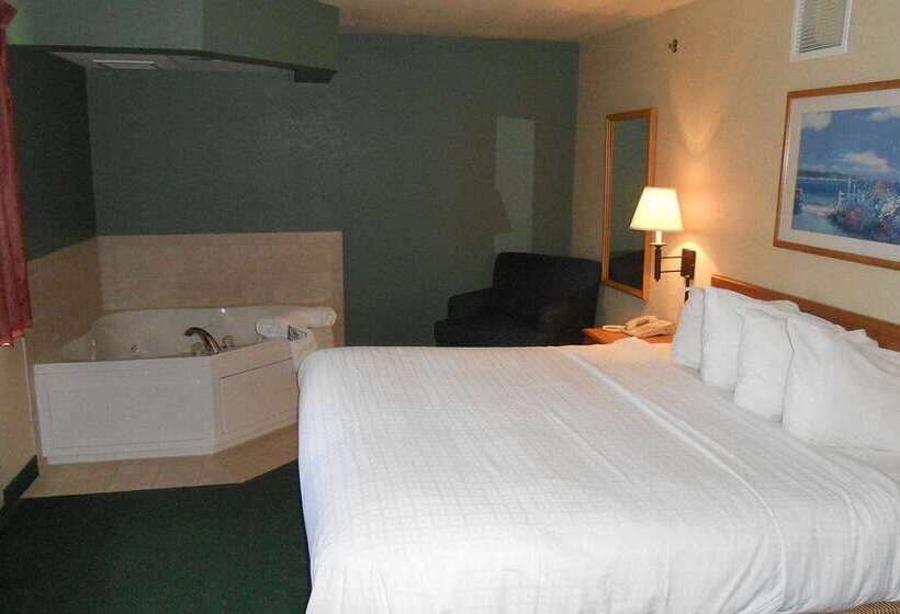 فندق Americinn By Wyndham Oscoda Near Ausable River