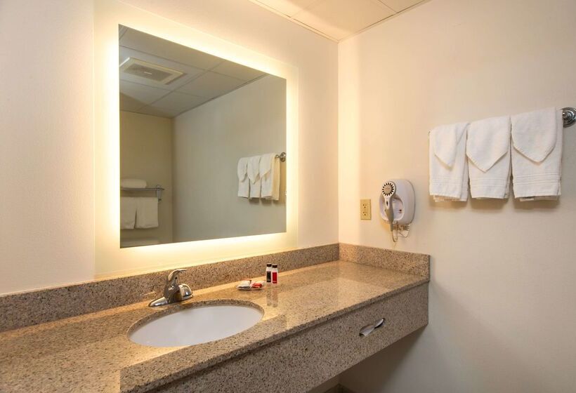 هتل Americinn By Wyndham Rapid City