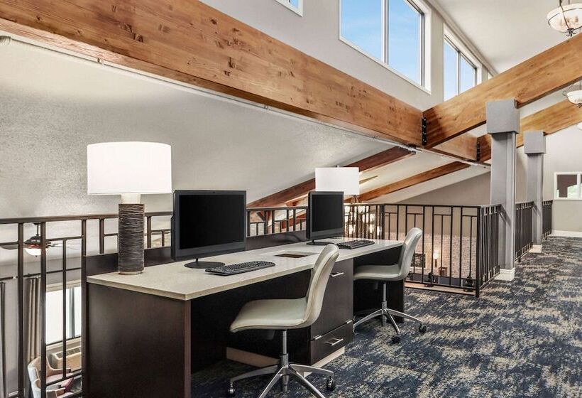 هتل Americinn By Wyndham Rapid City