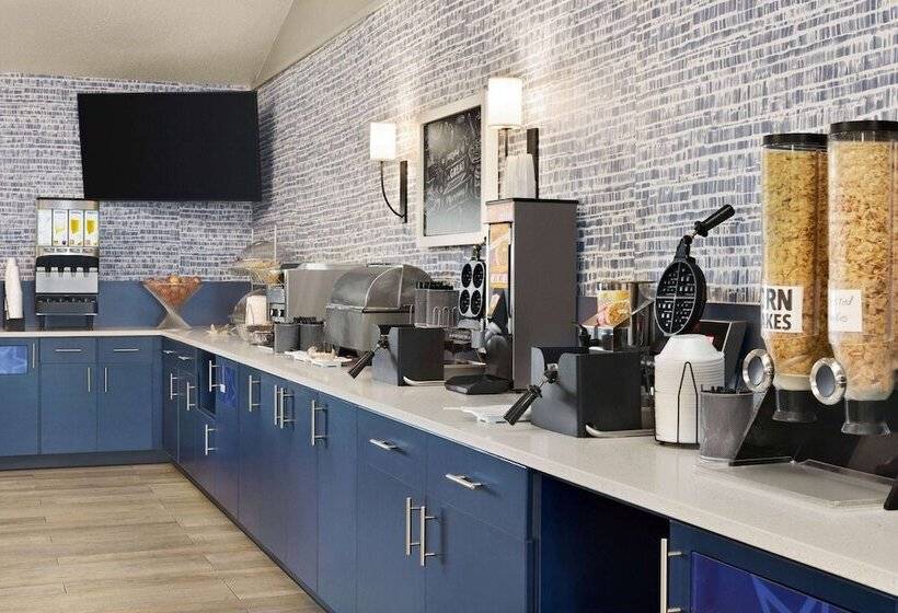 هتل Americinn By Wyndham Rapid City