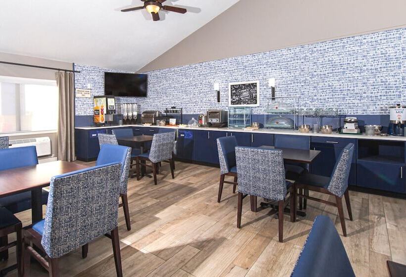 هتل Americinn By Wyndham Rapid City
