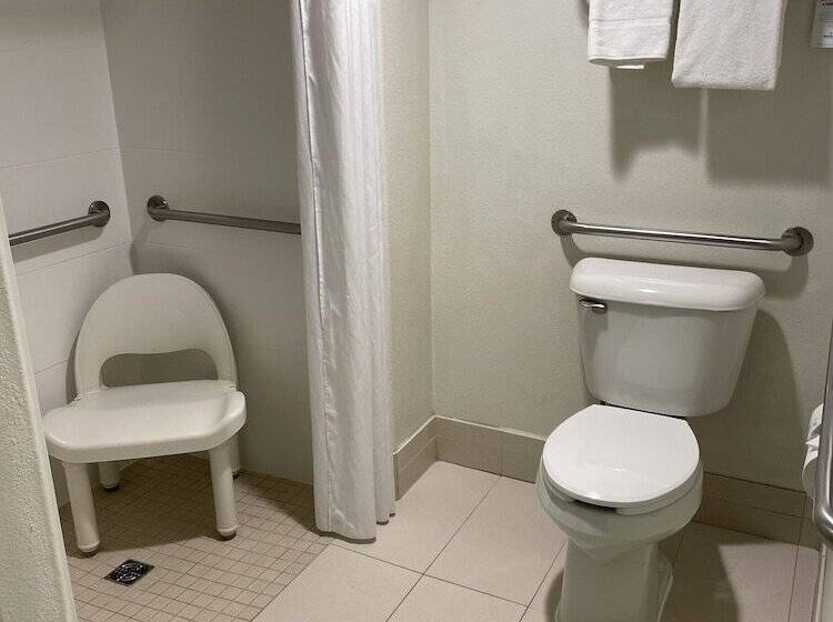 هتل Americinn By Wyndham Rapid City