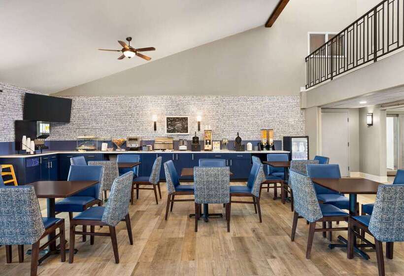 هتل Americinn By Wyndham Rapid City