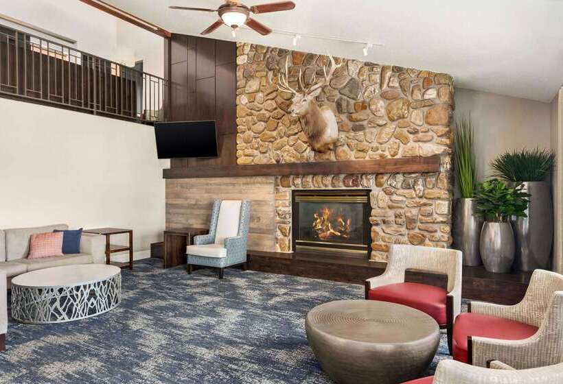 هتل Americinn By Wyndham Rapid City