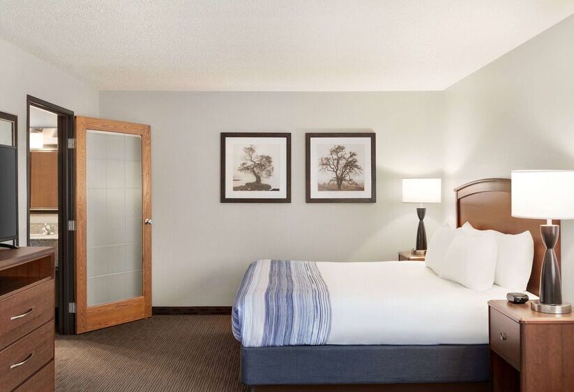 هتل Americinn By Wyndham Sauk Centre