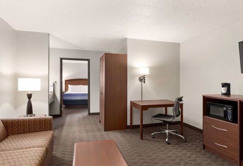 هتل Americinn By Wyndham Sauk Centre
