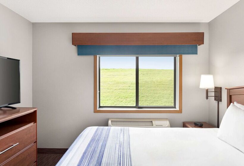 هتل Americinn By Wyndham Sauk Centre