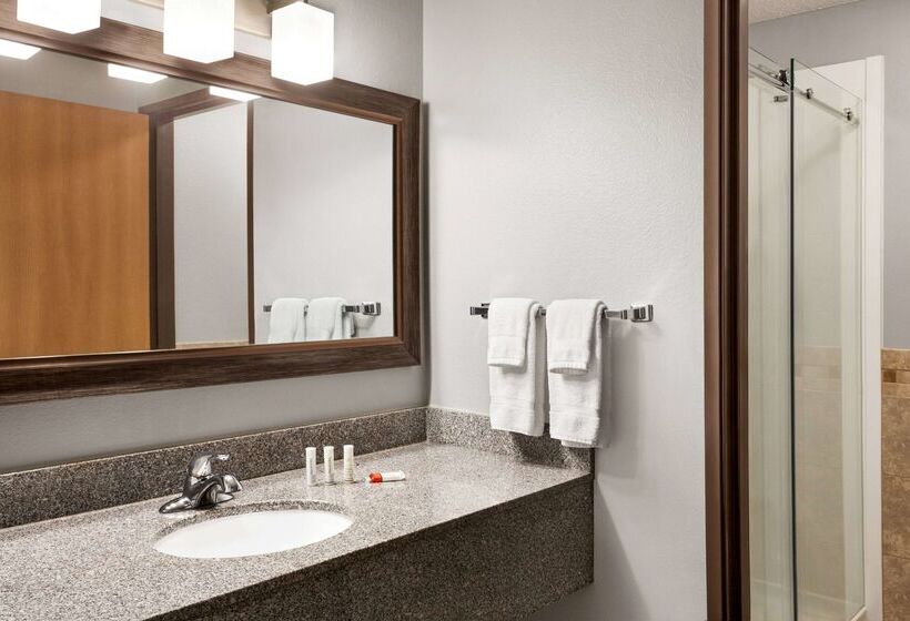 هتل Americinn By Wyndham Sauk Centre