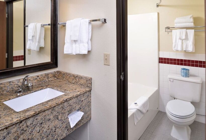 هتل Americinn By Wyndham St Cloud Mn I 94