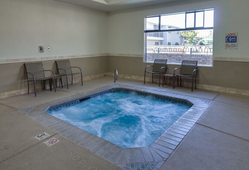 هتل Ashmore Inn And Suites Lubbock