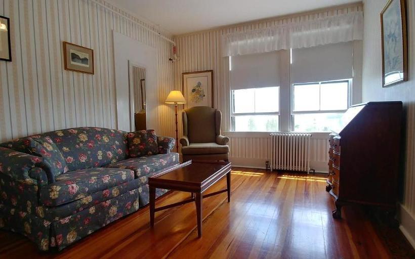 فندق Asticou Inn