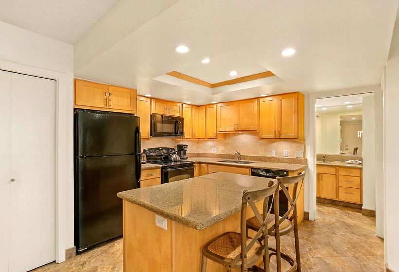 酒店 Aston At The Maui Banyan