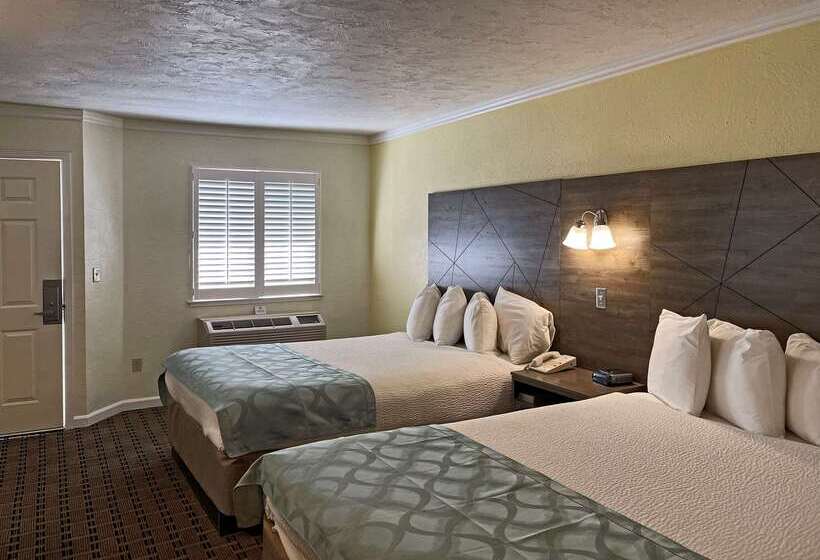 Hotel Baechtel Creek Inn, Ascend  Collection